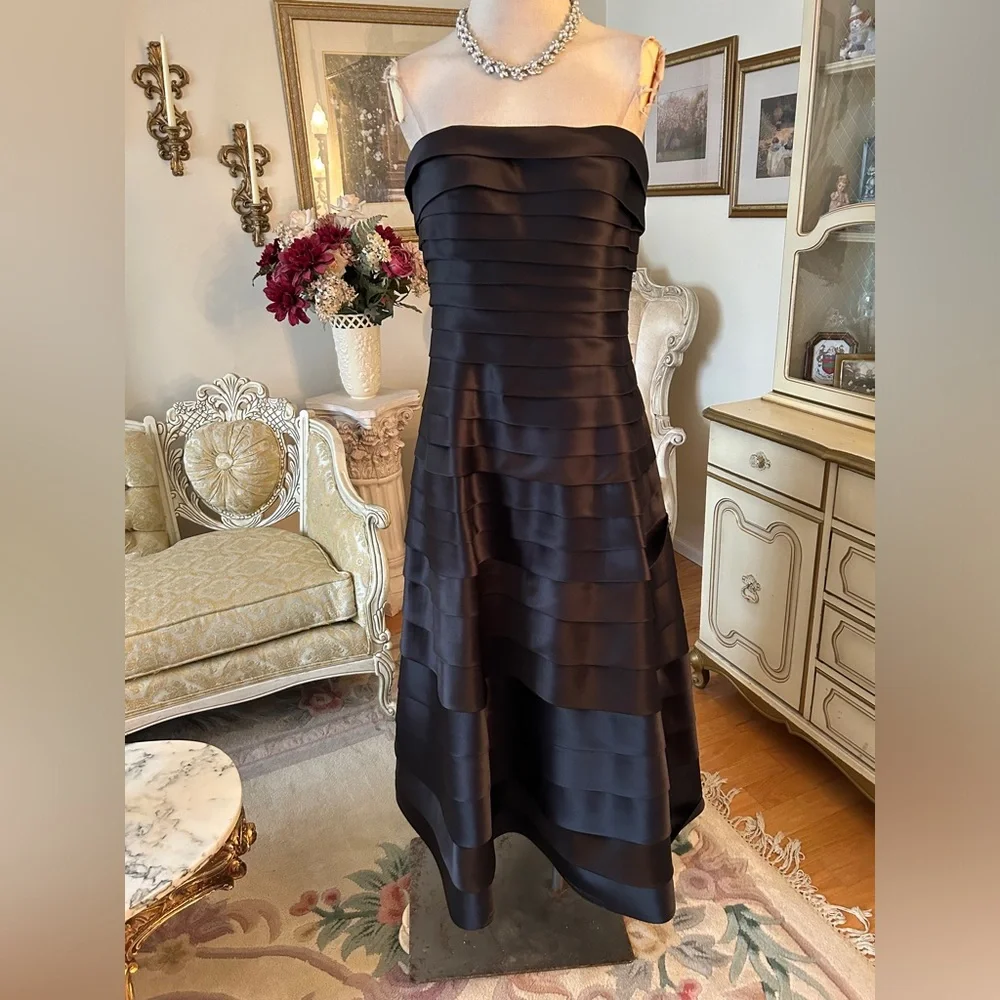 Jovani beautiful/gorgeous black satin gown SZ 10. C:3092-5/19/26
